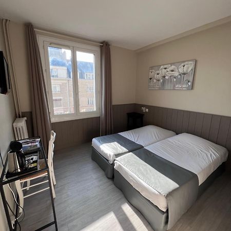 Hotel De l'Univers Caen Buitenkant foto